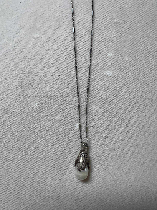 Sterling Silver With Freshwater Pearl Pendant