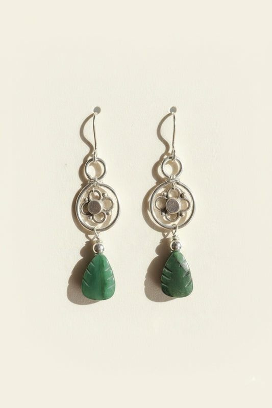 Sterling Silver Wire and Green Agate Leaf Stone